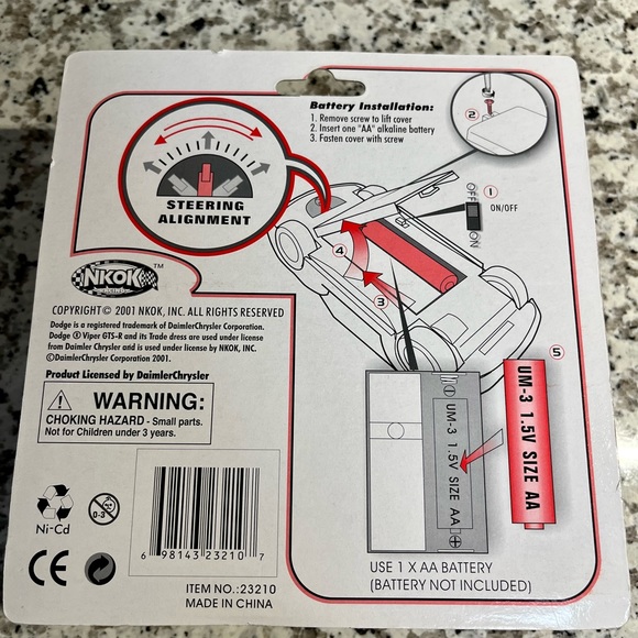 Dodge Viper battery powered blue & white GTS-R Orca - Picture 5 of 6